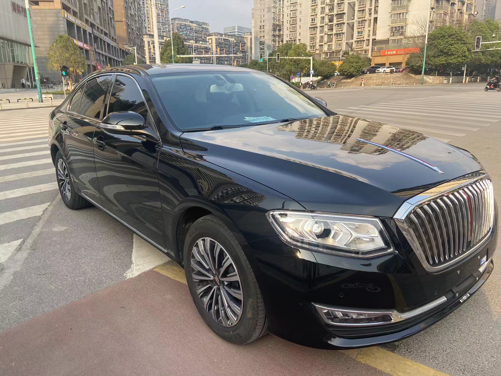 红旗H7